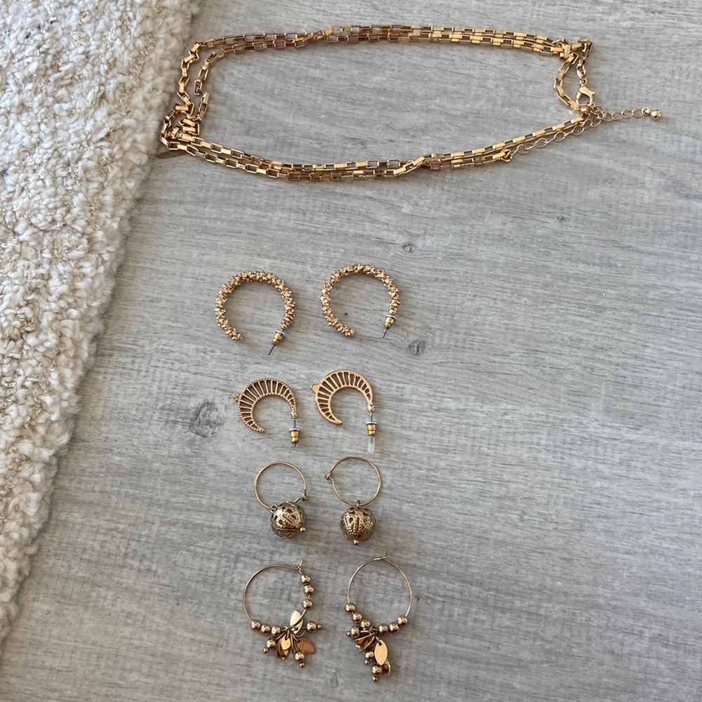 Earring and Necklace bundle